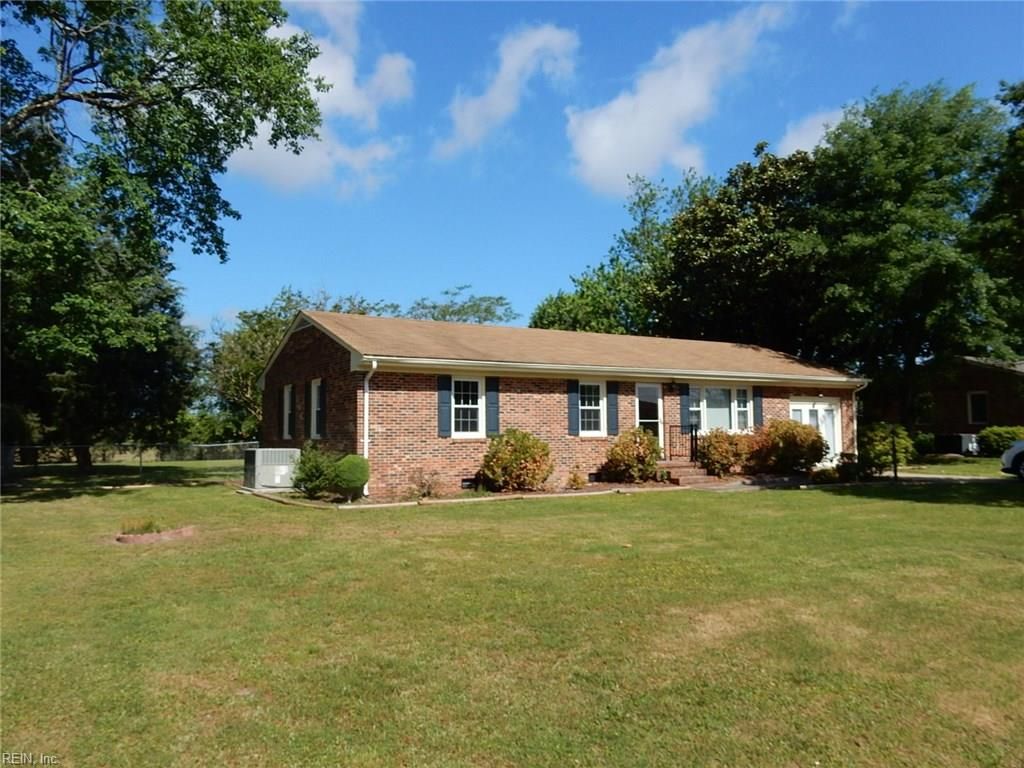 Photo of 3117 Woodlawn Drive, Suffolk, VA 23434 (MLS # 10642687)