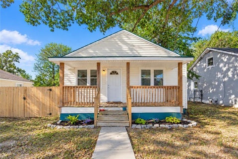 Photo of 207 N Capital Street, Suffolk, VA 23434 (MLS # 10658849)