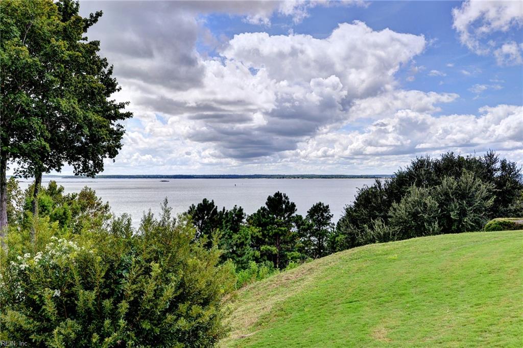 215 Rivers EDGE A