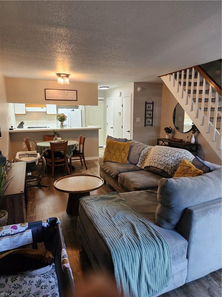 Photo of 401 Henley Court #K, Chesapeake, VA 23320 (MLS # 10657298)