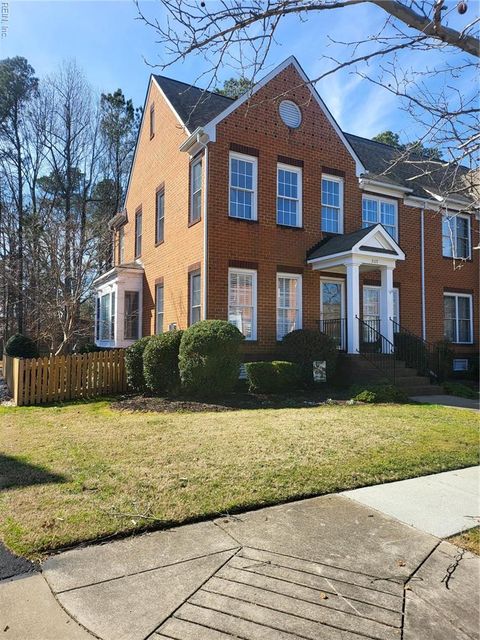 Photo of 305 Herman Melville Avenue, Newport News, VA 23606 (MLS # 10621280)
