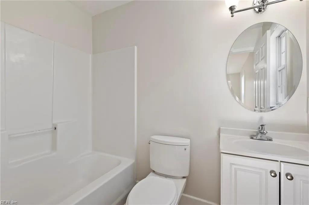 Norfolk, Virginia 23503, United States, 4 Bedrooms Bedrooms, ,2 BathroomsBathrooms,Residential,Active,233692