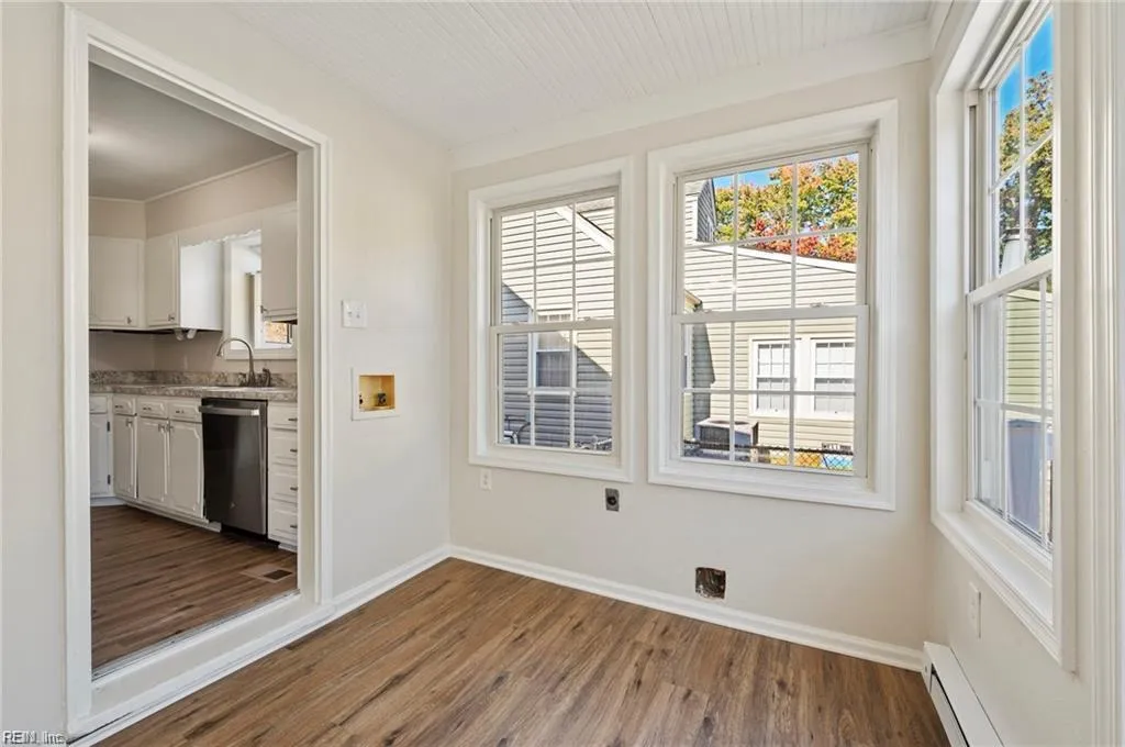 Norfolk, Virginia 23503, United States, 4 Bedrooms Bedrooms, ,2 BathroomsBathrooms,Residential,Active,233692