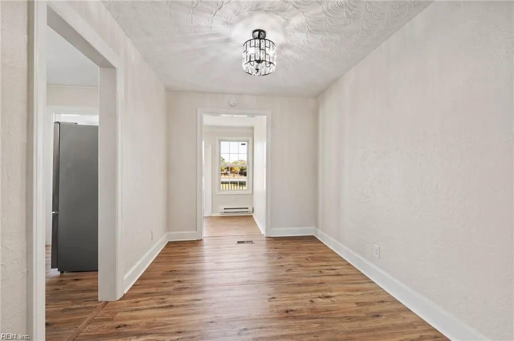 Norfolk, Virginia 23503, United States, 4 Bedrooms Bedrooms, ,2 BathroomsBathrooms,Residential,Active,233692