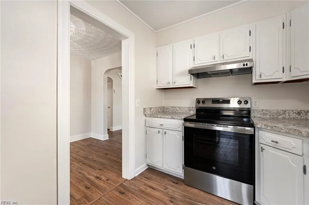 Norfolk, Virginia 23503, United States, 4 Bedrooms Bedrooms, ,2 BathroomsBathrooms,Residential,Active,233692