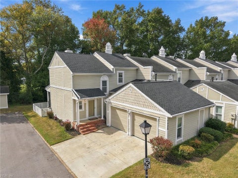 Photo of 1028 Collection Creek Way, Virginia Beach, VA 23454 (MLS # 10656092)