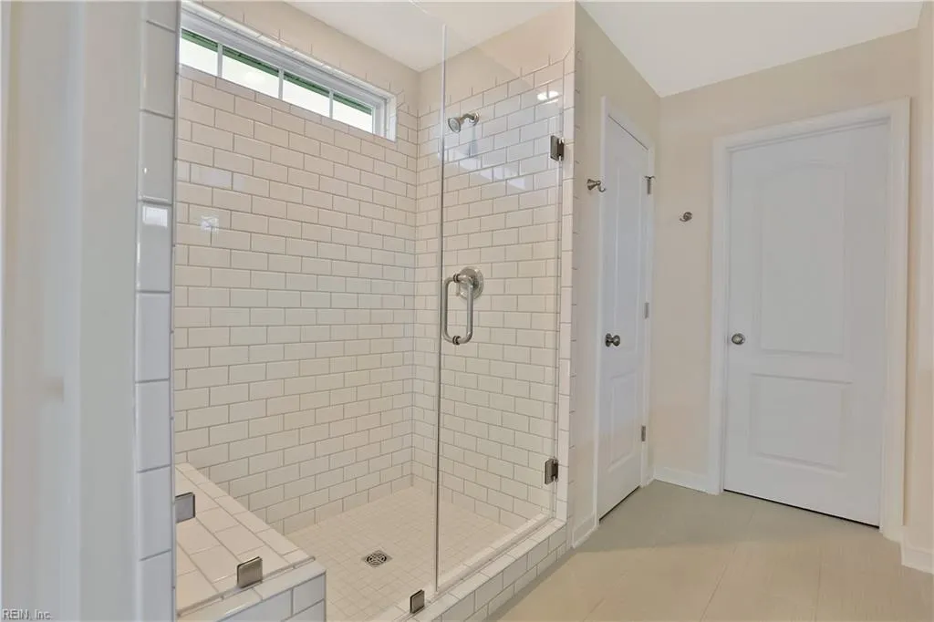 Suffolk, Virginia 23435, United States, 5 Bedrooms Bedrooms, ,4 BathroomsBathrooms,Residential,Active,171229