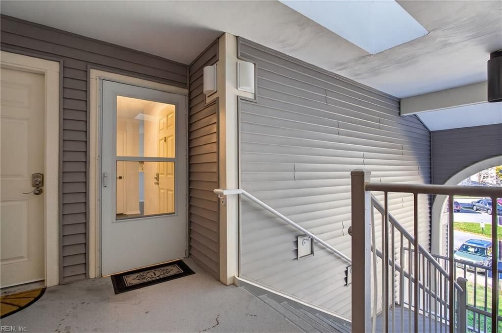 Photo of 1012 Autumn Woods Lane #110, Virginia Beach, VA 23452 (MLS # 10619876)