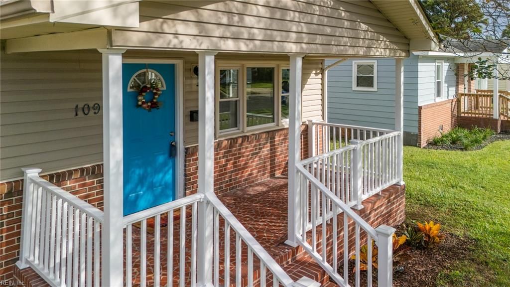 Photo of 109 Woodstock Street, Portsmouth, VA 23701 (MLS # 10605031)