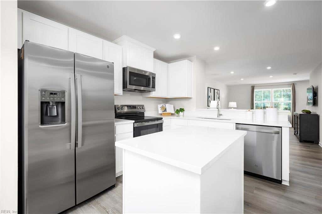 Photo of 140 Shipwright Lane, Suffolk, VA 23434 (MLS # 10650305)