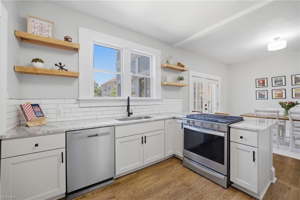 Photo of 140 D View Avenue, Norfolk, VA 23503 (MLS # 10634381)
