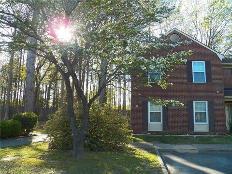 Single Family Residence in Newport News VA 364 Deputy Lane.jpg