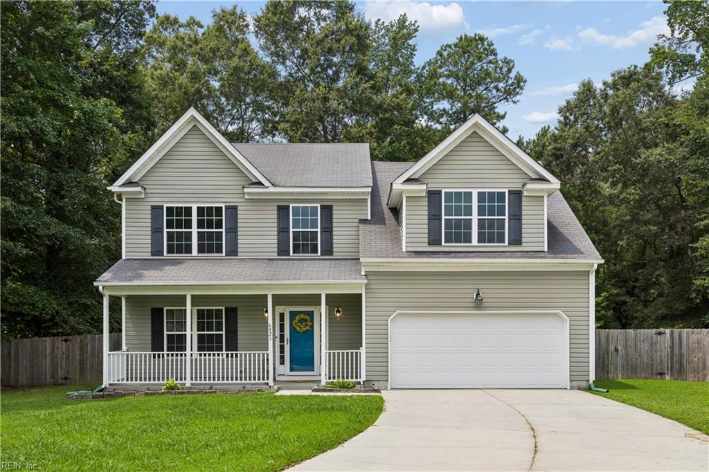 Photo of 6823 Watch Harbour Circle CIR, Hayes, VA 23072 (MLS # 10646625)