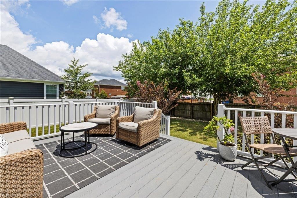 Photo of 1113 Edinburgh Parkway, Chesapeake, VA 23323 (MLS # 10604651)