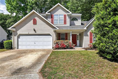 Photo of 803 Millgate Court, Newport News, VA 23602 (MLS # 10630772)