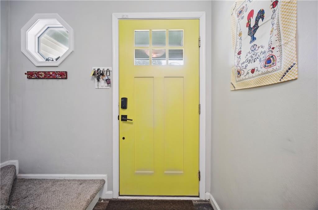 Photo of 1820 Castleton Court, Virginia Beach, VA 23454 (MLS # 10642681)