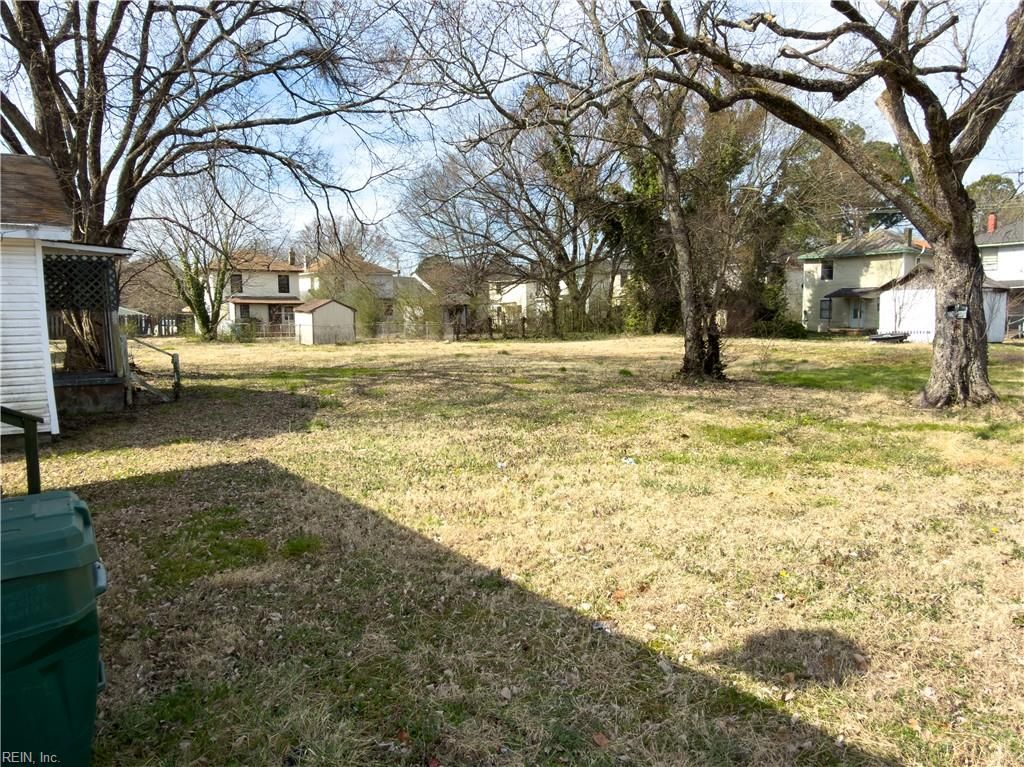 Photo of 1812 Freeney Avenue, Suffolk, VA 23434 (MLS # 10624092)