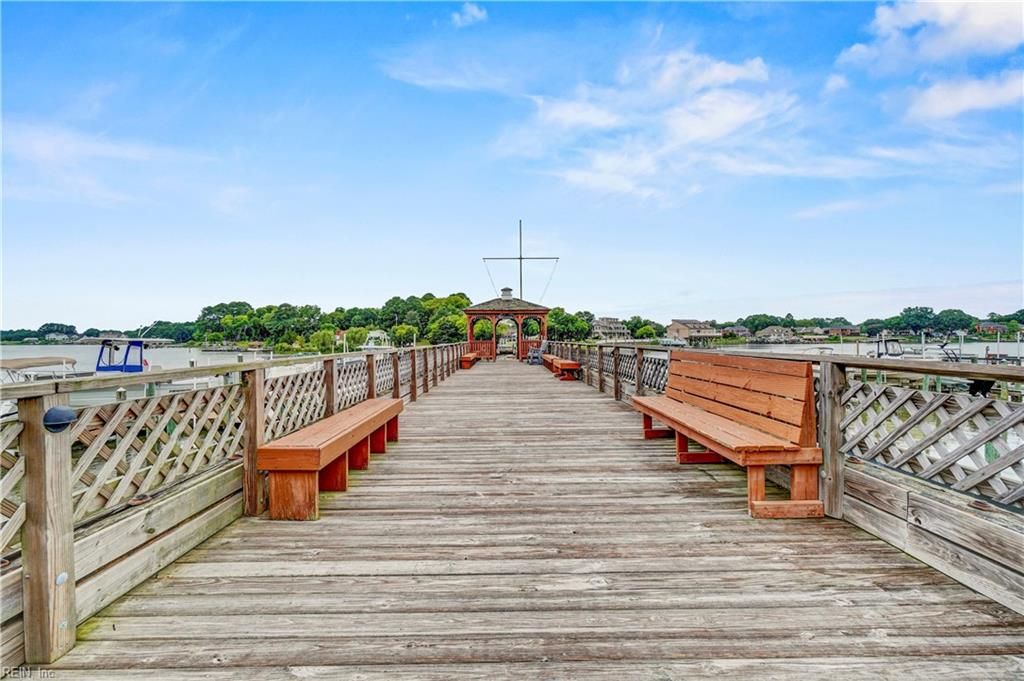 Photo of 22 Sandie Point Lane, Portsmouth, VA 23701 (MLS # 10618987)