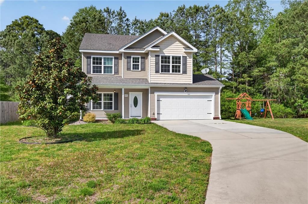Photo of 1011 Washington Drive, Chesapeake, VA 23322 (MLS # 10626519)