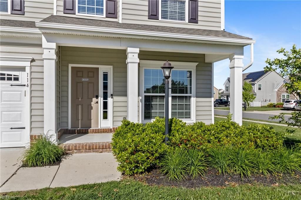 Photo of 114 Spring Meadow Lane, Smithfield, VA 23430 (MLS # 10630559)