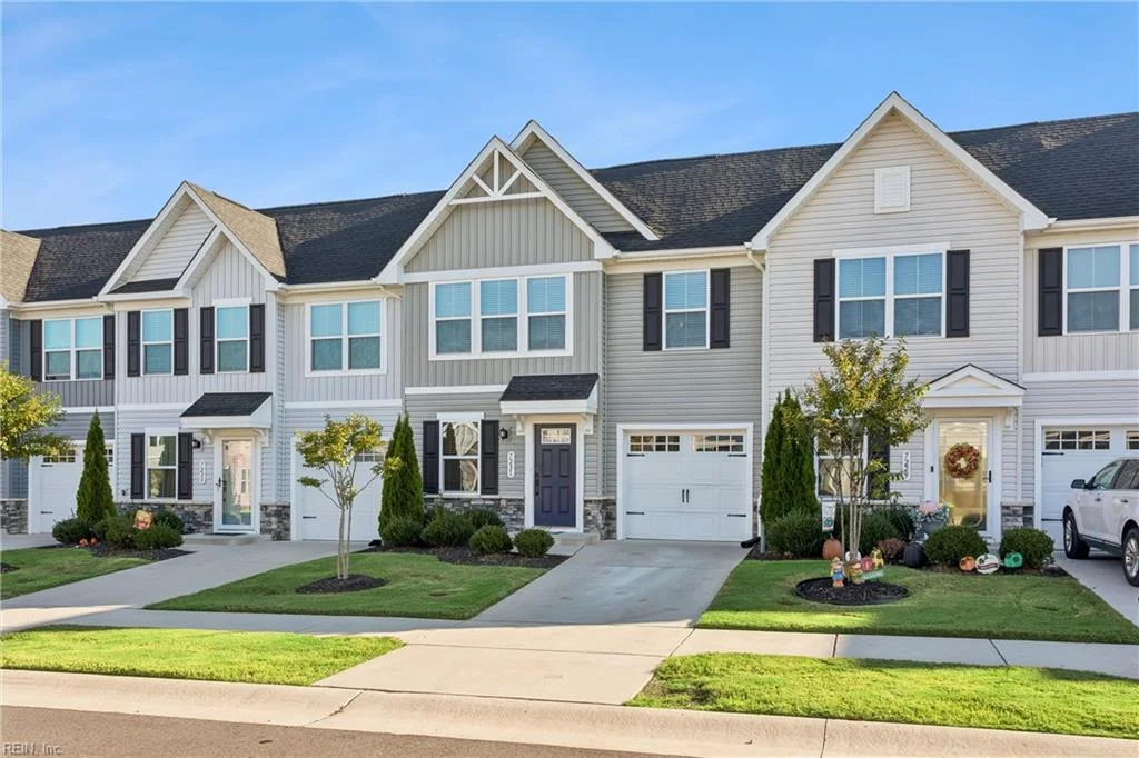 7231 Peyton Randolph Lane