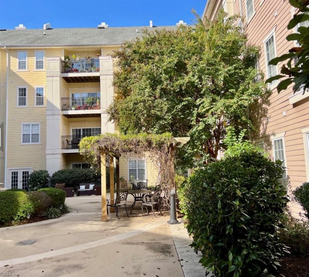 Photo of 1400 Granby Street #210, Norfolk, VA 23510 (MLS # 10617758)