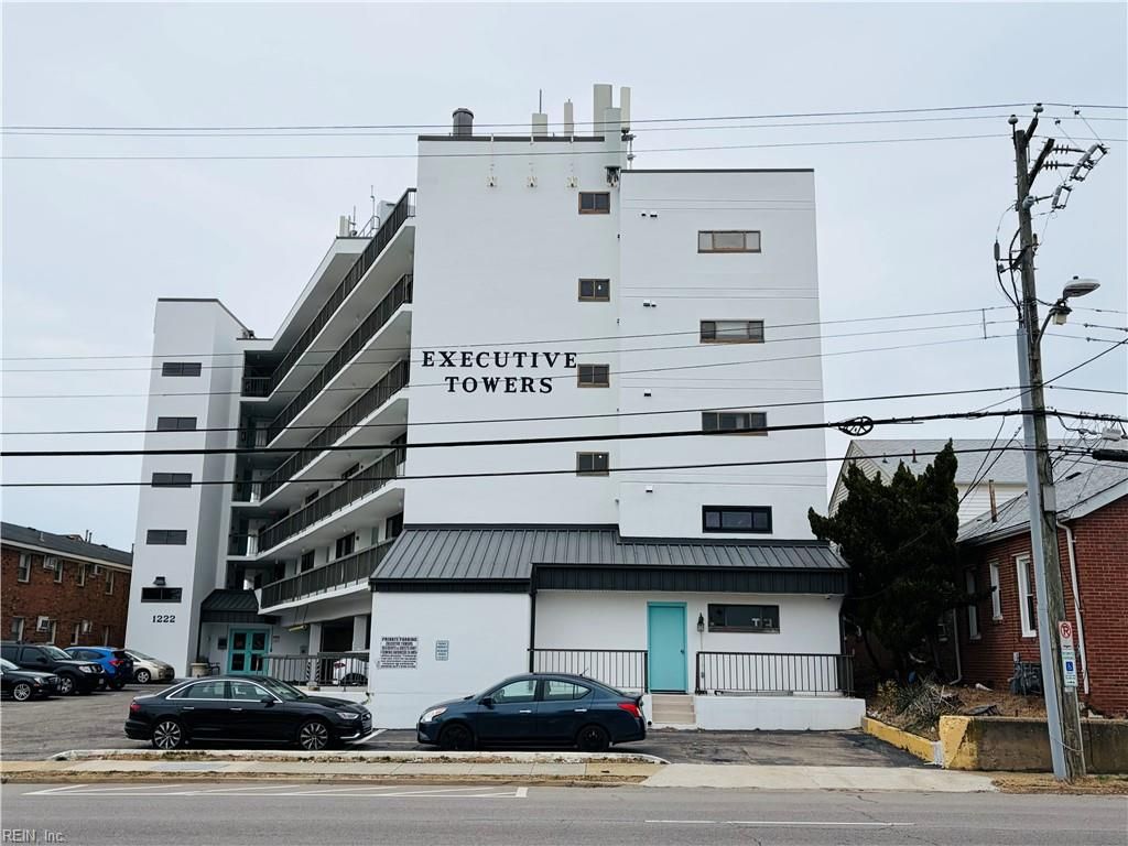 Photo of 1222 E Ocean View Ave Avenue #204, Norfolk, VA 23503 (MLS # 10618451)