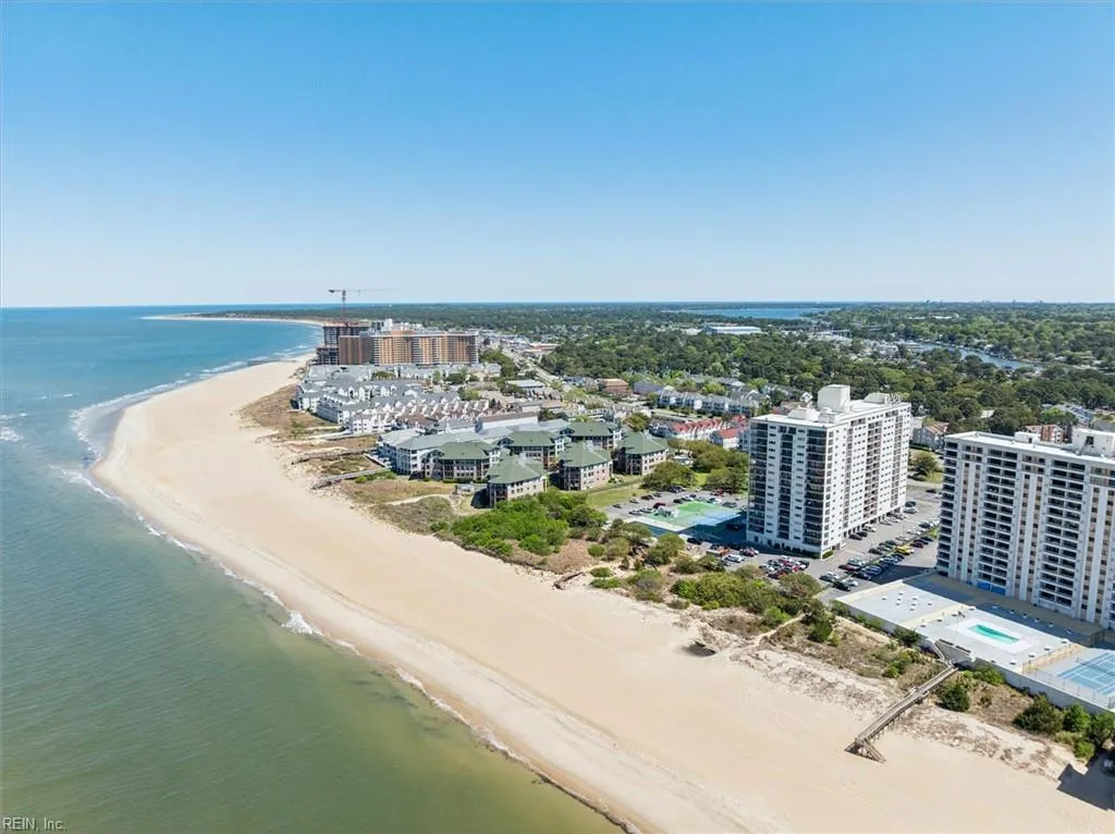 Virginia Beach, Virginia 23451, United States, 2 Bedrooms Bedrooms, ,2 BathroomsBathrooms,Residential,Pending,106366