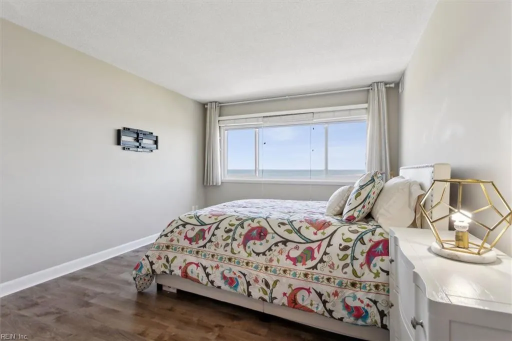 Virginia Beach, Virginia 23451, United States, 2 Bedrooms Bedrooms, ,2 BathroomsBathrooms,Residential,Pending,106366