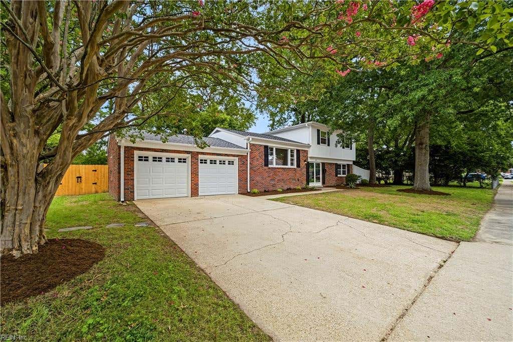 Photo of 118 Tanglewood Drive, Hampton, VA 23666 (MLS # 10644046)