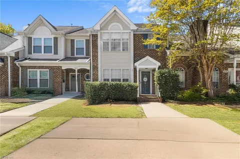 844 S Lake Circle, Chesapeake, VA 23322 - #: 10578995