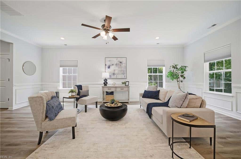 Photo of 245 Clifton Street, Hampton, VA 23661 (MLS # 10647932)