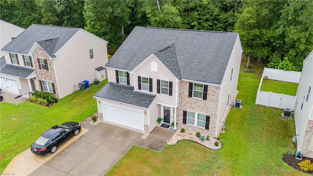 612 Leonard LN