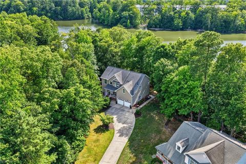 Photo of 101 VIEW POINT Drive, Newport News, VA 23603 (MLS # 10640818)