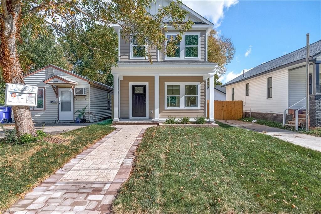 Photo of 2216 Courtney Avenue, Norfolk, VA 23504 (MLS # 10615858)