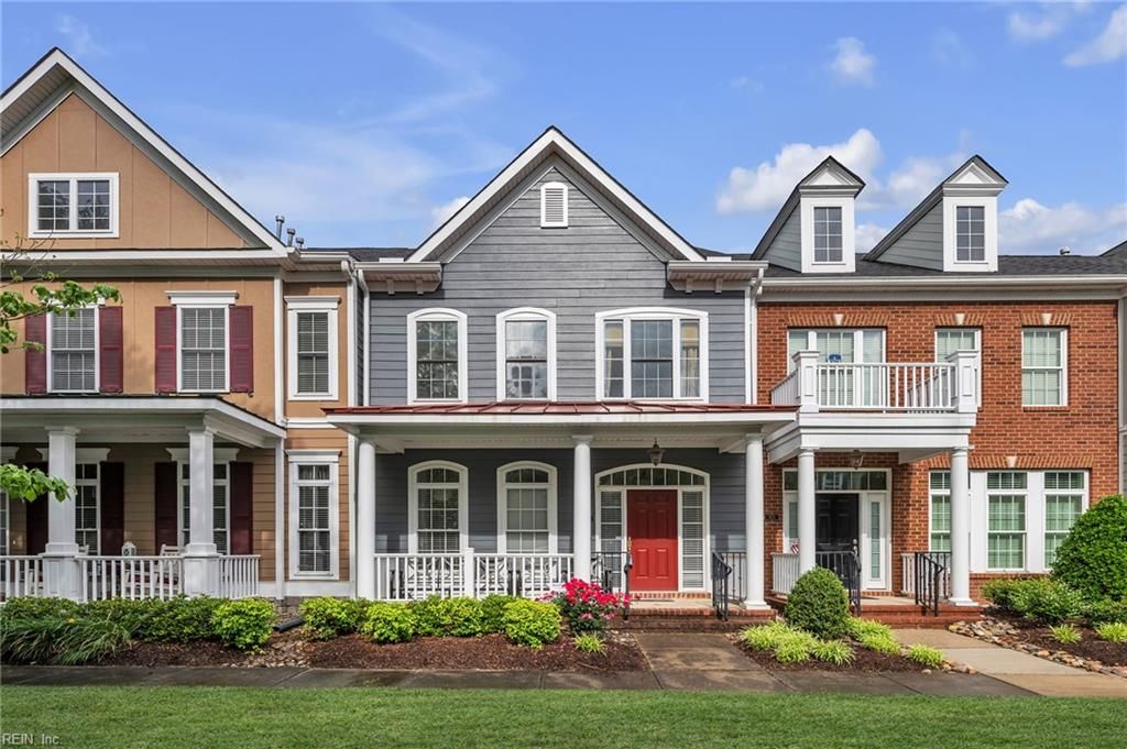 Photo of 925 Cranberry Drive #70, Chesapeake, VA 23320 (MLS # 10634235)