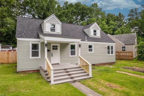 Single Family Residence in Norfolk VA 4670 Hampshire Court.jpg