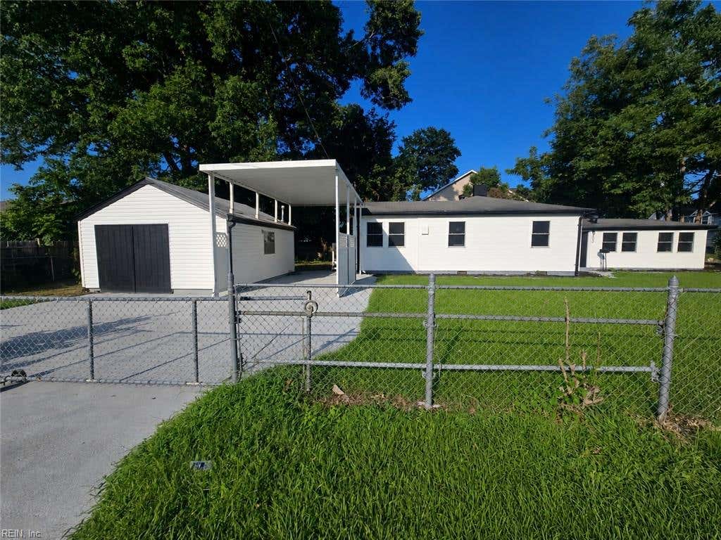 Photo of 502 Draper Drive, Norfolk, VA 23505 (MLS # 10645763)