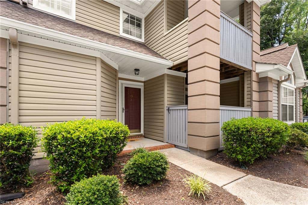 Photo of 315 Gainsborough Square, Chesapeake, VA 23320 (MLS # 10649847)