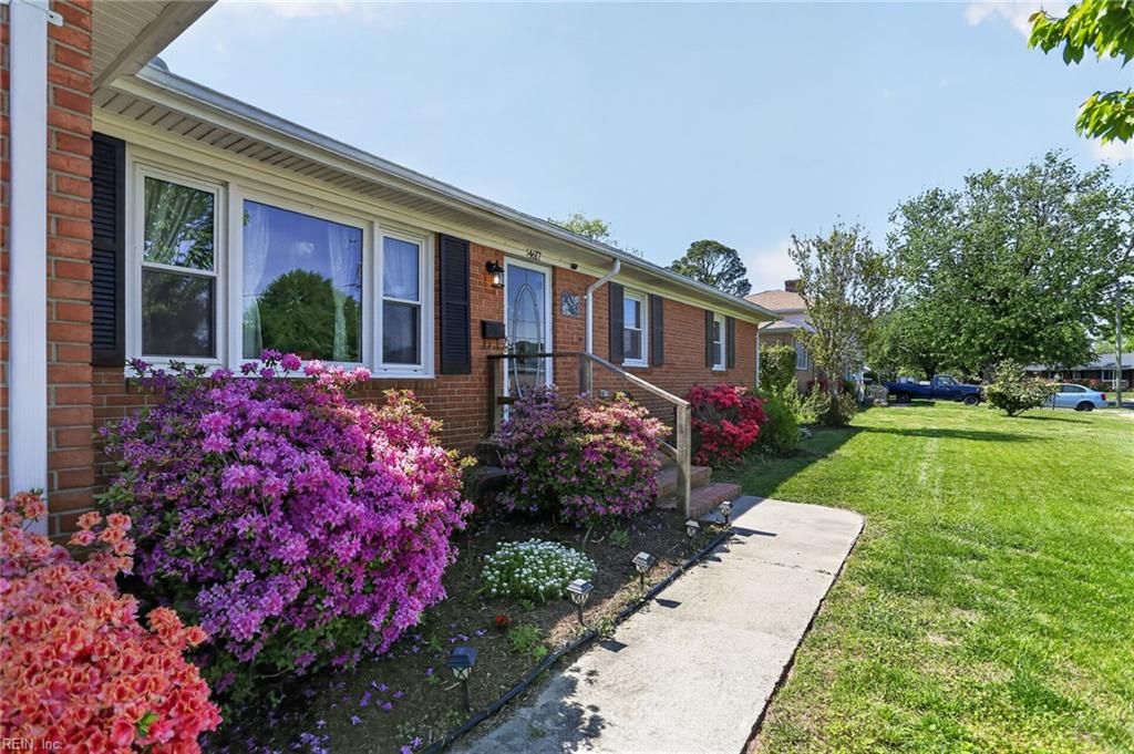 Photo of 4617 Twain Lane, Virginia Beach, VA 23455 (MLS # 10633659)