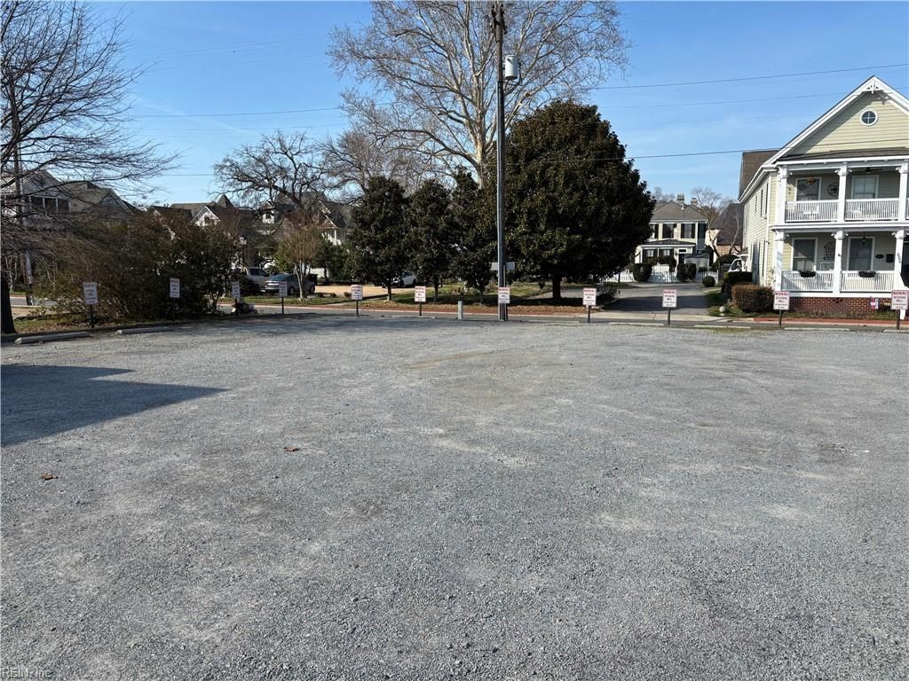 Photo of 620 High Street, Portsmouth, VA 23704 (MLS # 10623962)