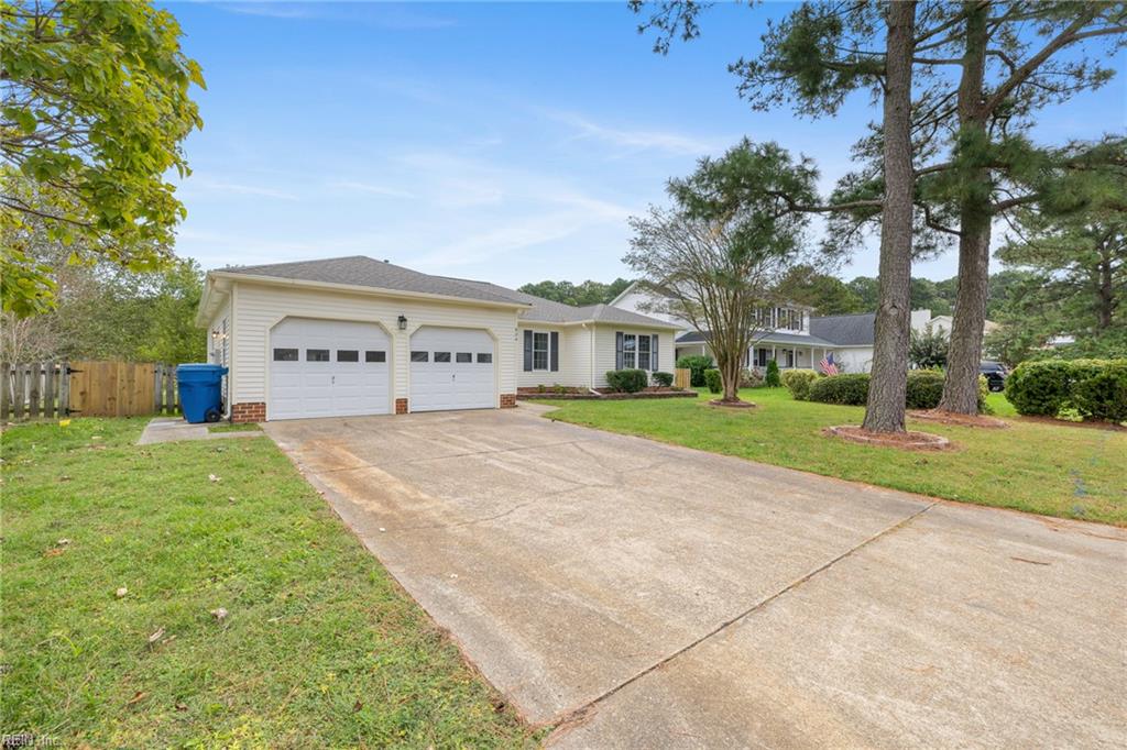 824 Daimler DR