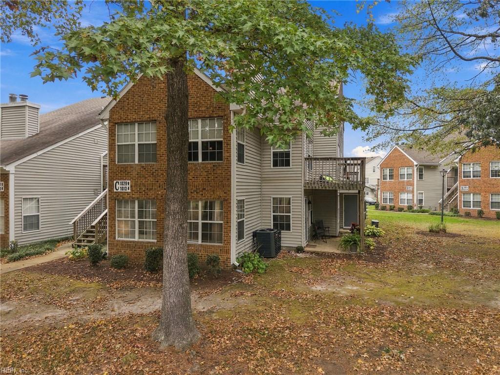 Photo of 1013 Villas Court #CT, Virginia Beach, VA 23456 (MLS # 10657564)