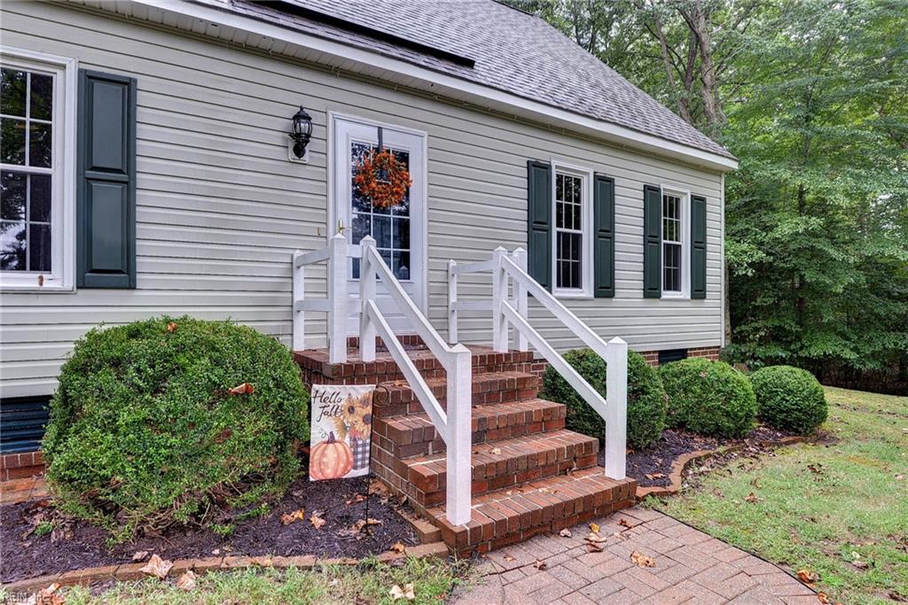 Photo of 109 Forest Lane, Williamsburg, VA 23188 (MLS # 10655049)