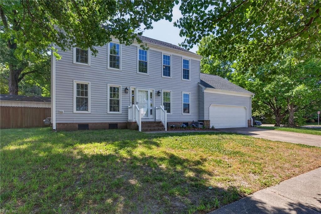 Photo of 829 Five Forks Road, Virginia Beach, VA 23455 (MLS # 10631880)