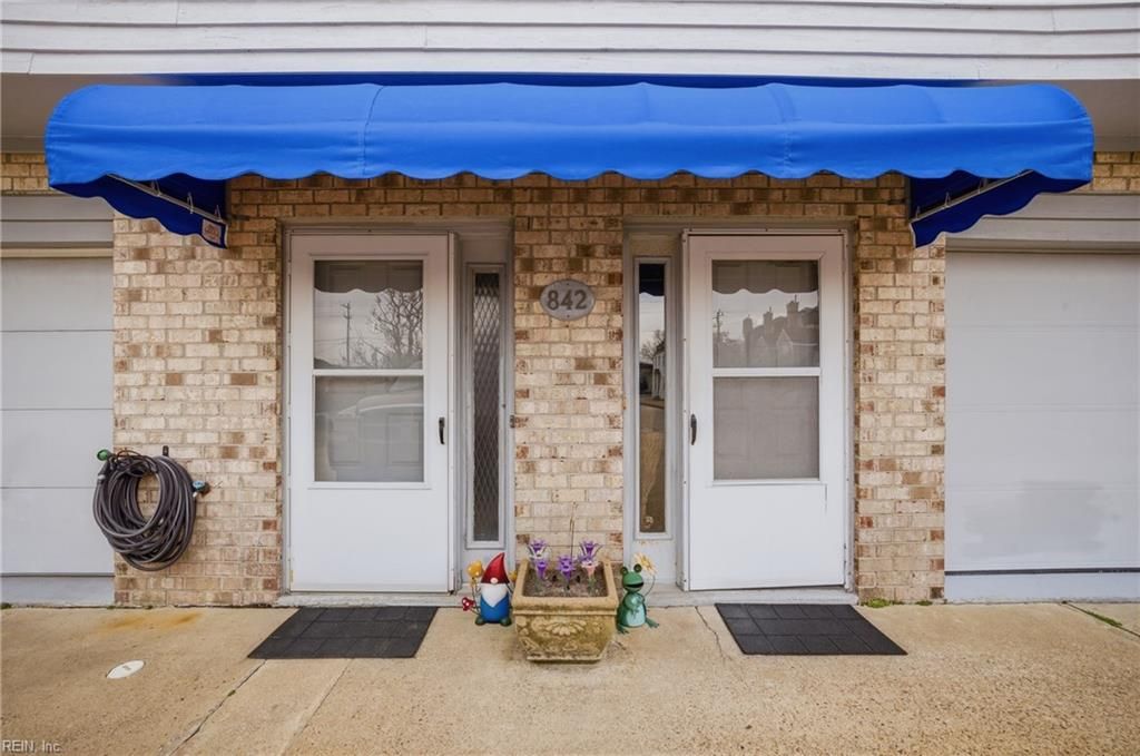 Photo of 842 West Ocean View Avenue, Norfolk, VA 23503 (MLS # 10623285)