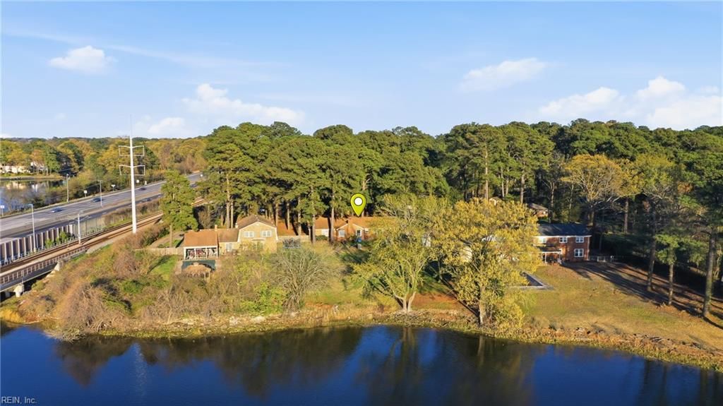 Photo of 5207 Riverwood Road, Norfolk, VA 23502 (MLS # 10630271)