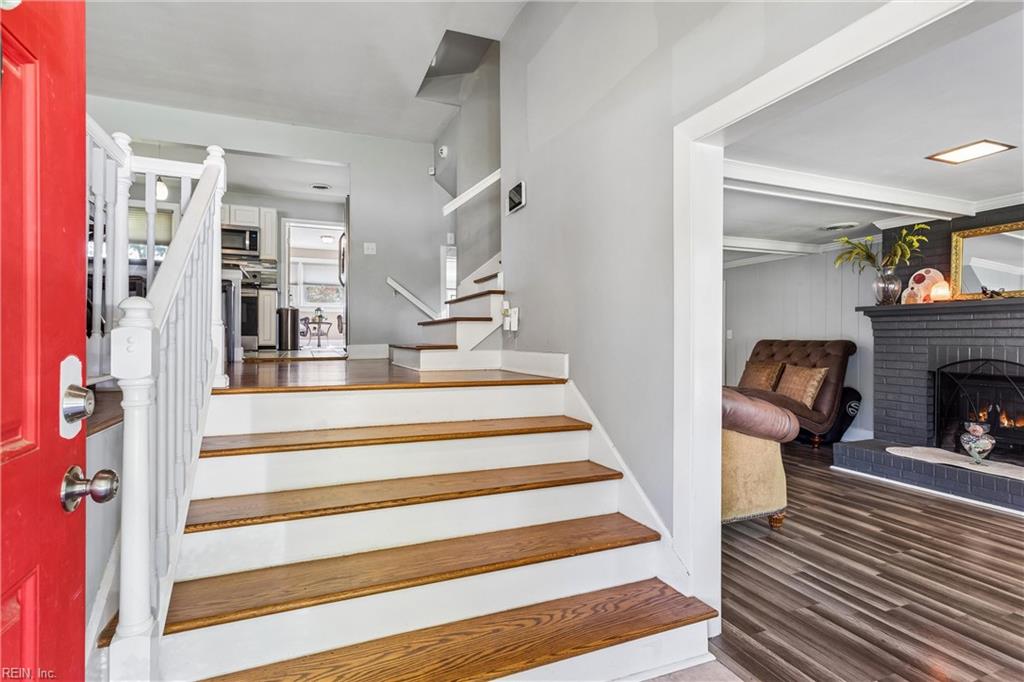 Photo of 33 Green Court, Newport News, VA 23601 (MLS # 10656331)