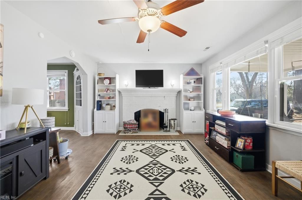 Photo of 6410 ALDOW Drive #DRIVE, Norfolk, VA 23518 (MLS # 10618610)