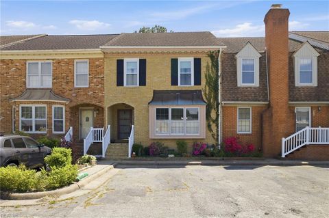 Photo of 654 Lord Dunmore Drive, Virginia Beach, VA 23464 (MLS # 10631544)